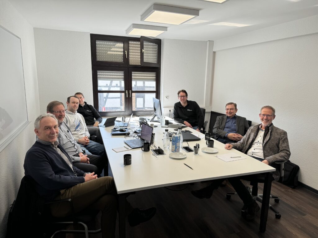 Am 27.02. trafen sich Mitglieder des IFBS und der Geschäftsstelle bei der IFBS-Mitgliedsfirma Wierig Profiltechnik GmbH. Beratungsinhalt war eine neue digitale Plattform für die IFBS-Qualitätsprüfungen.